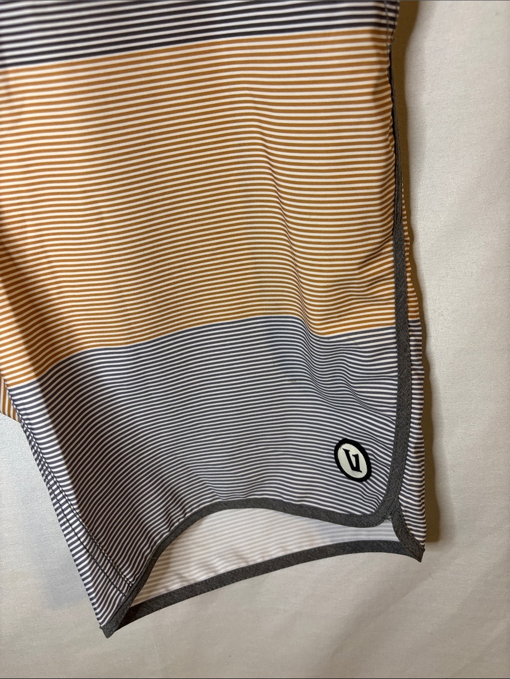 VUORI Cruise Board Shorts Size 30 Swim Suit Trunks - Picture 2 of 7